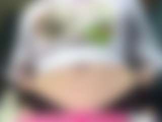 Auesha's Live Sex Cam Show