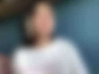 Live cam show with Auesha - Fingering on Adult Interactions