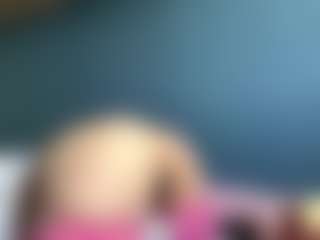 Auesha's Live Sex Cam Show
