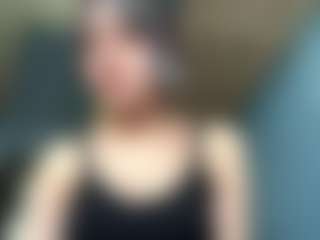 Live cam show with Auesha - Facial on camwithhim.com