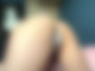 Auesha's Live Sex Cam Show