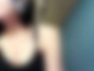 Auesha's Live Sex Cam Show