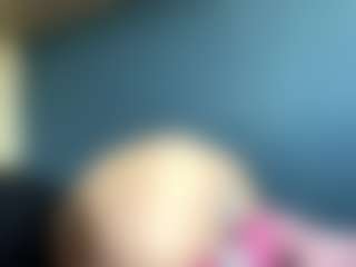 Auesha's Live Sex Cam Show