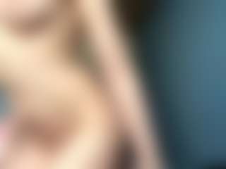 Auesha's Live Sex Cam Show
