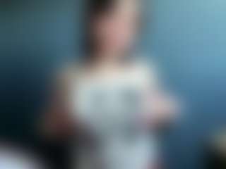 Auesha's Live Sex Cam Show