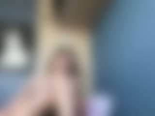 Auesha's Live Sex Cam Show