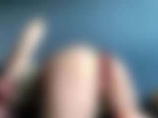 Auesha's Live Sex Cam Show