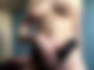 Auesha's Live Sex Cam Show