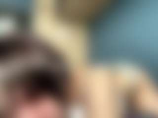 Auesha's Live Sex Cam Show