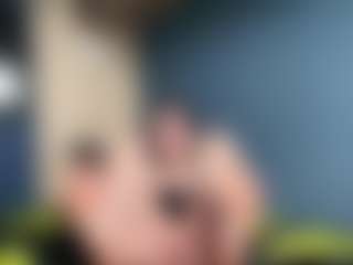 Auesha's Live Sex Cam Show