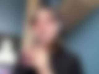 Auesha's Live Sex Cam Show