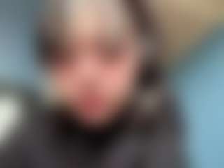 Auesha's Live Sex Cam Show