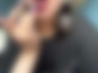Auesha's Live Sex Cam Show