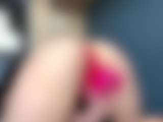 Auesha's Live Sex Cam Show