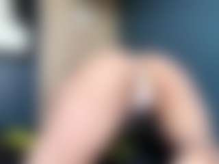 Auesha's Live Sex Cam Show