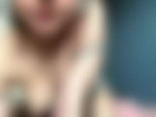 Live cam show with Auesha - Wet on slutload