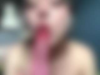 Live cam show with Auesha - Fingering White on TeamSkeetLive | austria