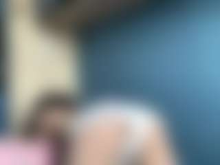 Auesha's Live Sex Cam Show