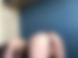 Auesha's Live Sex Cam Show