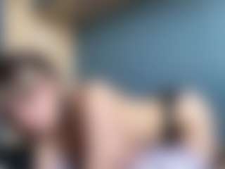 Auesha's Live Sex Cam Show