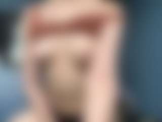 Auesha's Live Sex Cam Show