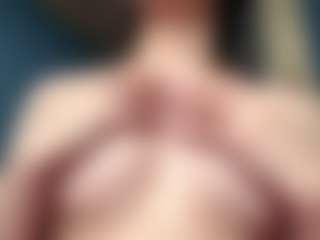 Auesha's Live Sex Cam Show