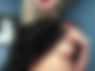 Auesha's Live Sex Cam Show
