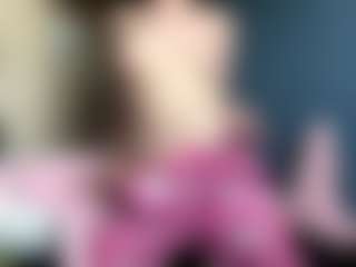 Auesha's Live Sex Cam Show