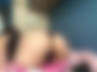 Auesha's Live Sex Cam Show
