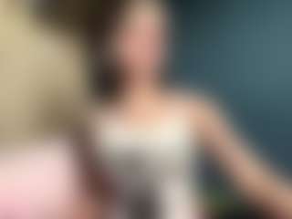 Auesha's Live Sex Cam Show