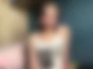 Auesha's Live Sex Cam Show