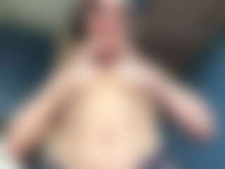 Auesha's Live Sex Cam Show
