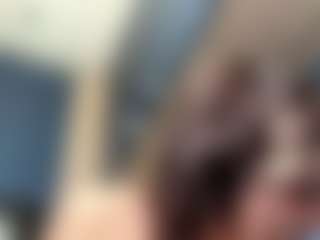 Live cam show with Auesha - HD Curvy on EXY