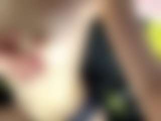 Auesha's Live Sex Cam Show