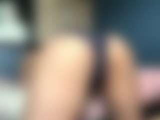 Auesha's Live Sex Cam Show