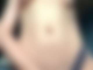 Auesha's Live Sex Cam Show