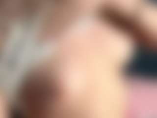 Auesha's Live Sex Cam Show