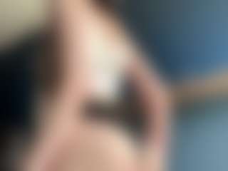 Auesha's Live Sex Cam Show