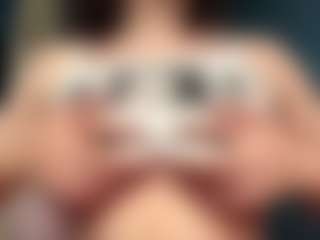 Auesha's Live Sex Cam Show