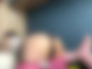 Auesha's Live Sex Cam Show