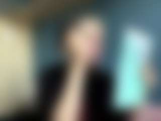 Auesha's Live Sex Cam Show