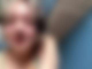Auesha's Live Sex Cam Show