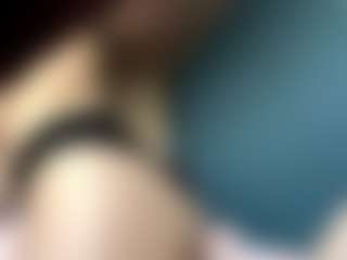 Auesha's Live Sex Cam Show