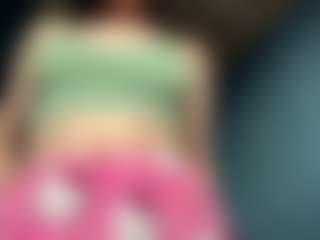 Auesha's Live Sex Cam Show