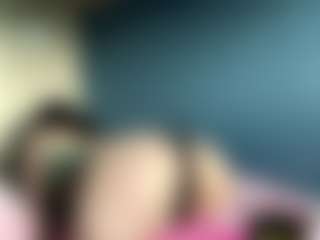 Auesha's Live Sex Cam Show