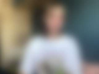 Auesha's Live Sex Cam Show