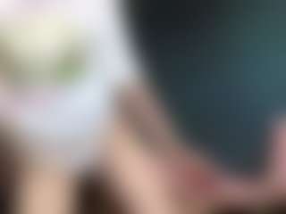 Auesha's Live Sex Cam Show