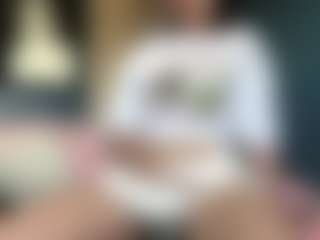 Auesha's Live Sex Cam Show