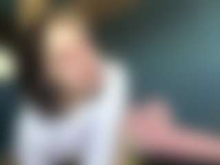 Auesha's Live Sex Cam Show