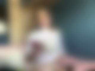 Auesha's Live Sex Cam Show